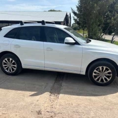 Audi Q5 2017 r .2.0 TFSI, piekny, biała skóra,klima,4x4 ,suv ,110tys km,panorama
